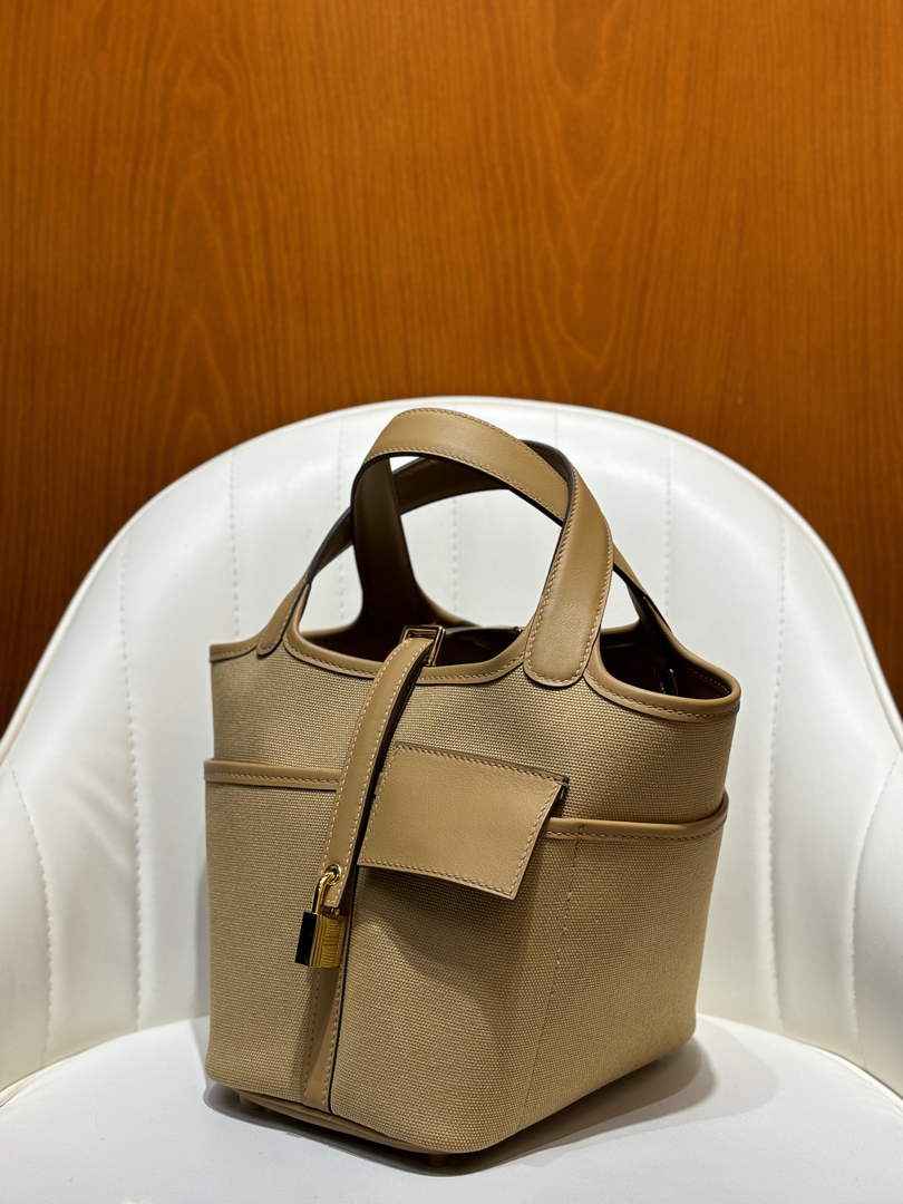 Hermès Picotin Lock 18 pocket bag H925611