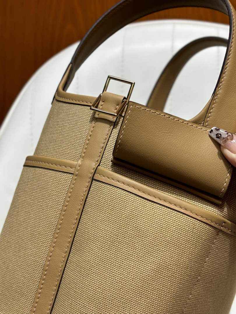 Hermès Picotin Lock 18 pocket bag H925611