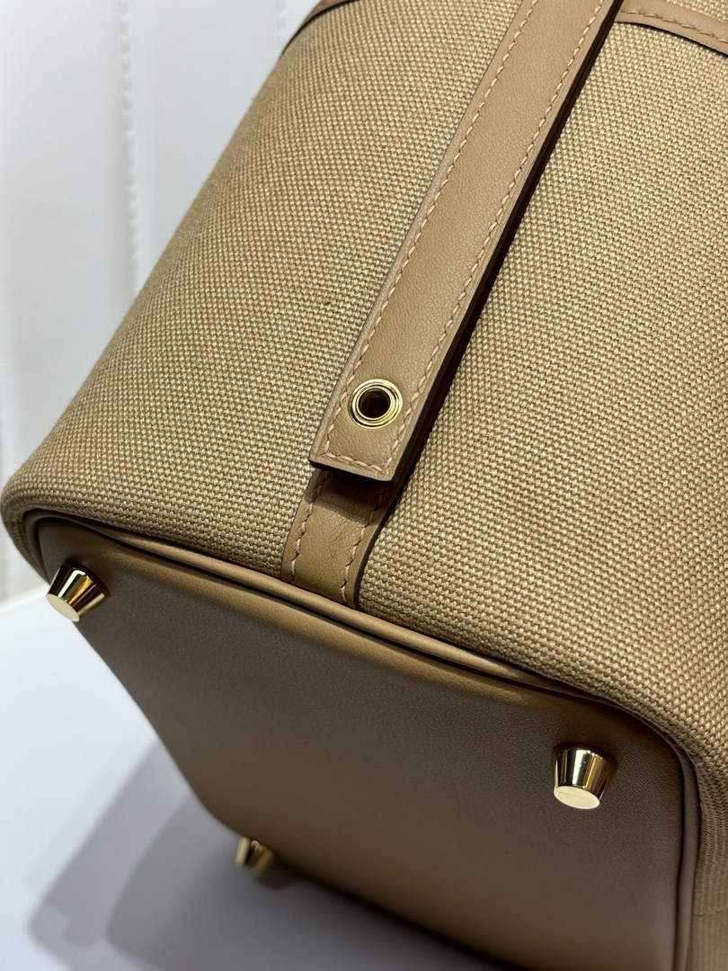 Hermès Picotin Lock 18 pocket bag H925611