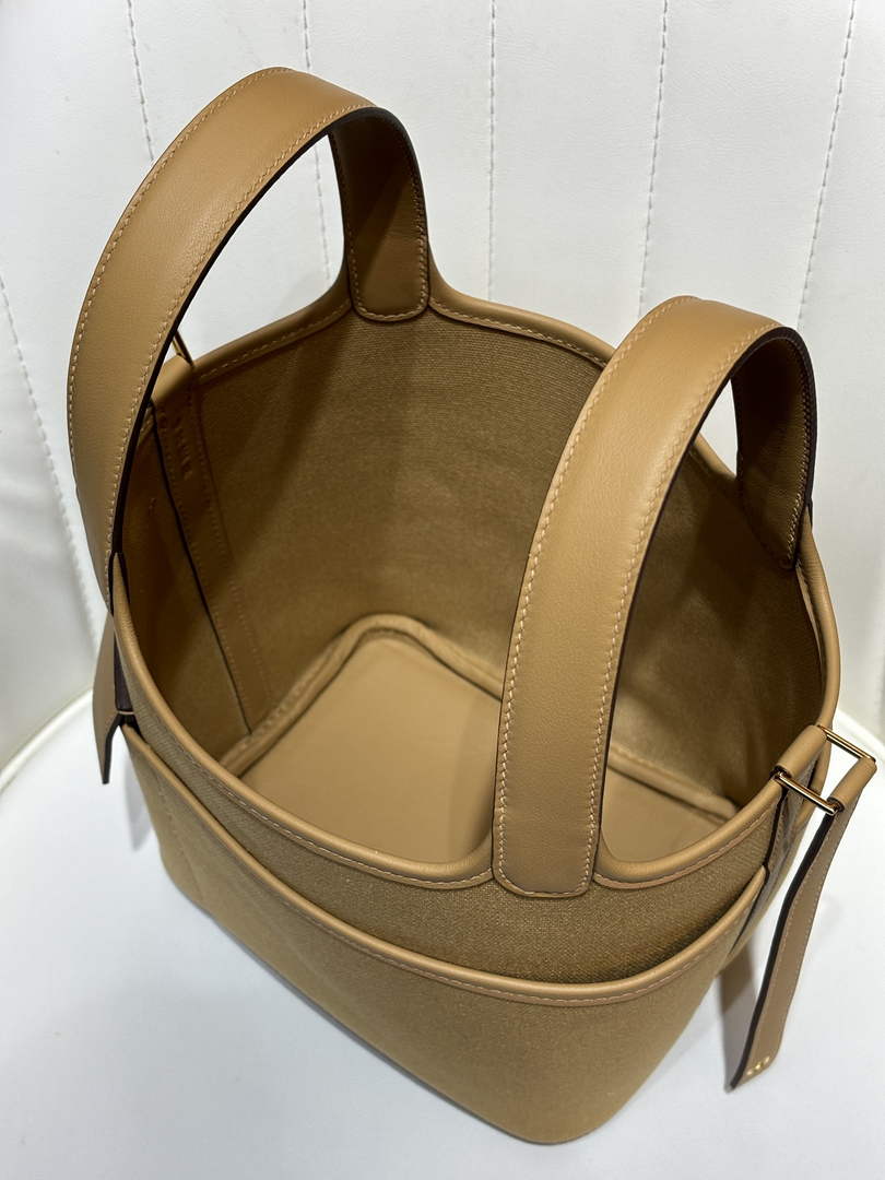 Hermès Picotin Lock 18 pocket bag H925611