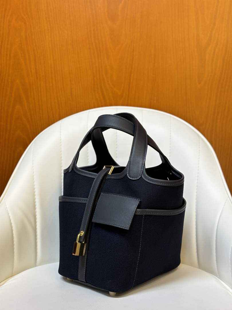 Hermès Picotin Lock 18 pocket bag H925612
