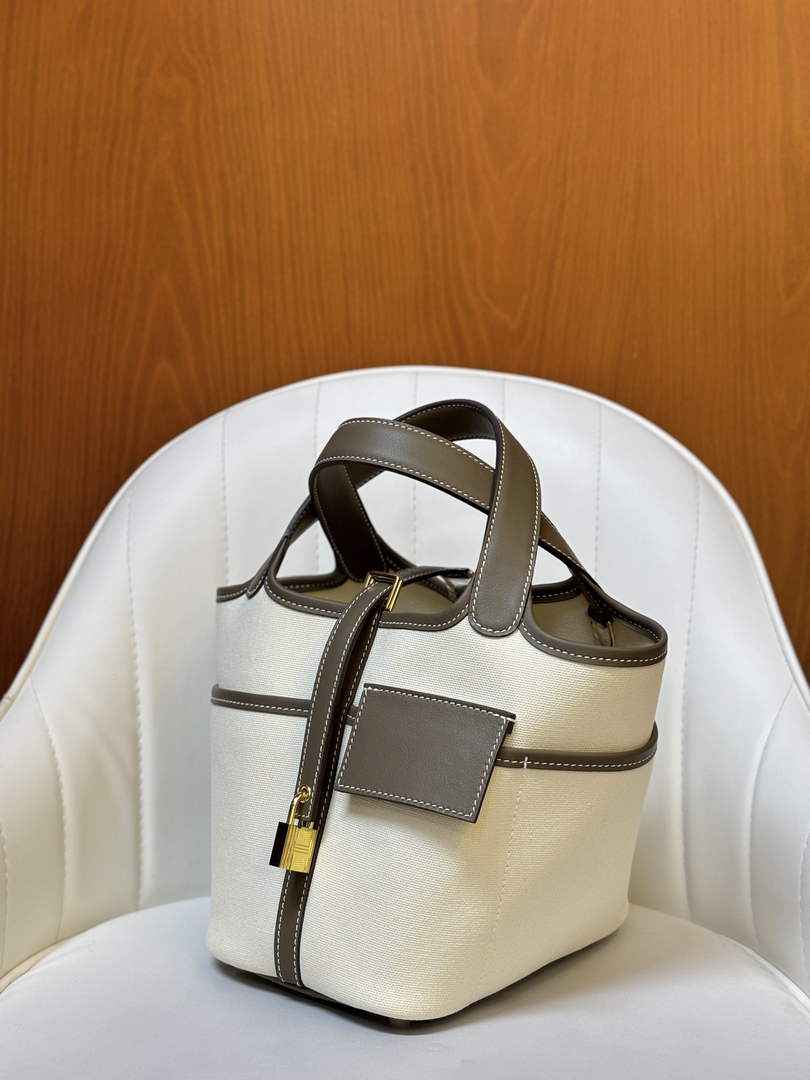 Hermès Picotin Lock 18 pocket bag H925602