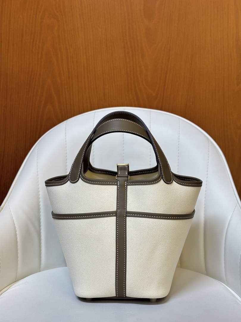 Hermès Picotin Lock 18 pocket bag H925602