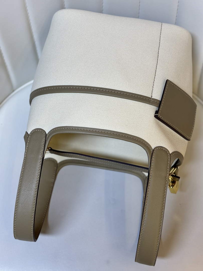 Hermès Picotin Lock 18 pocket bag H925605