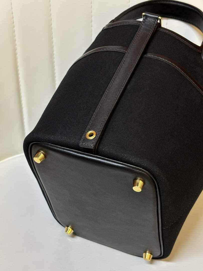 Hermès Picotin Lock 18 pocket bag H925603