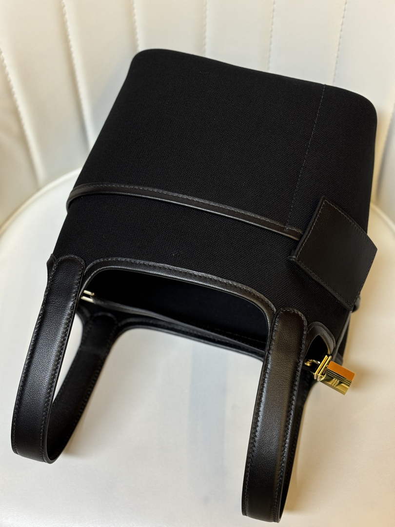 Hermès Picotin Lock 18 pocket bag H925603
