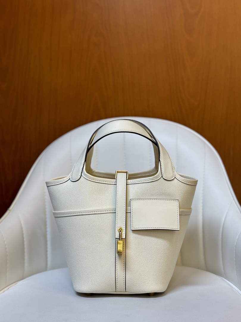 Hermès Picotin Lock 18 pocket bag H925606