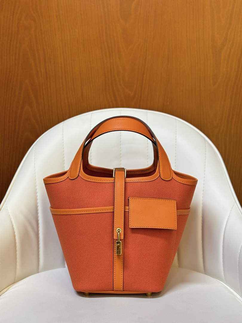 Hermès Picotin Lock 18 pocket bag H925604
