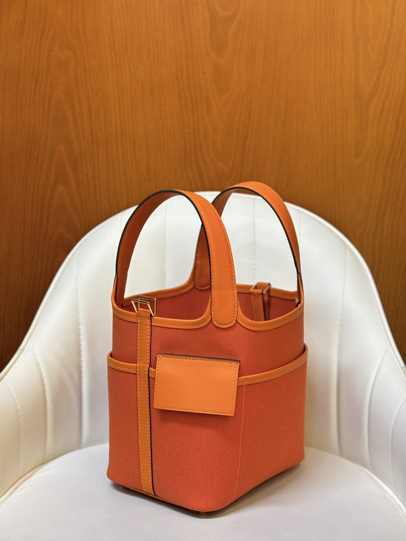 Hermès Picotin Lock 18 pocket bag H925604