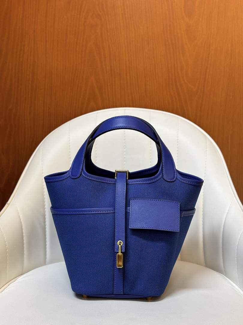 Hermès Picotin Lock 18 pocket bag H925607