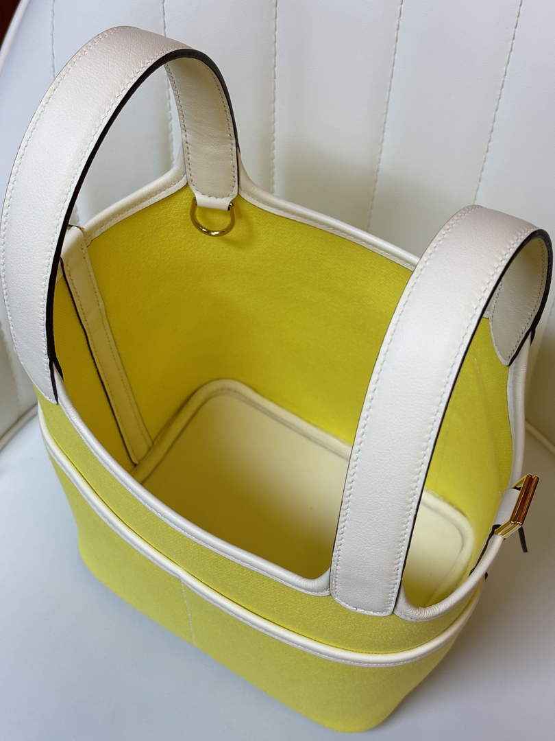 Hermès Picotin Lock 18 pocket bag H925608