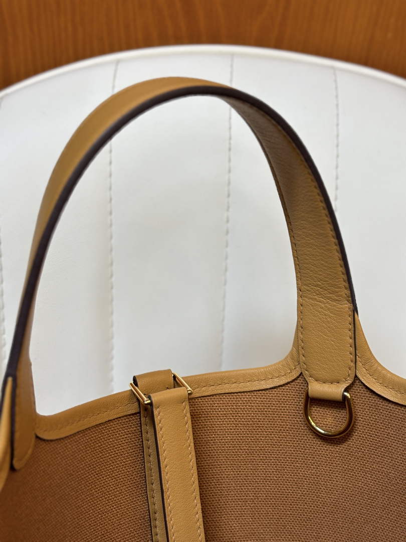 Hermès Picotin Lock 18 pocket bag H925610
