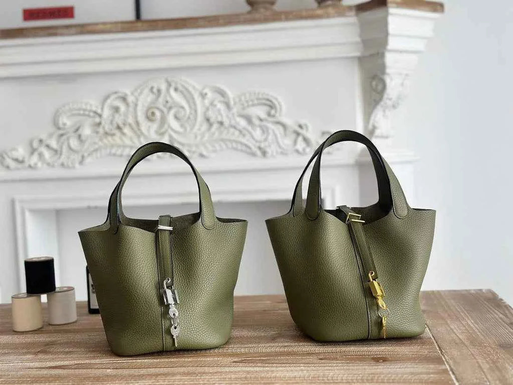 Hermès Picotin Lock 18 pocket bag Togo Leather Army Green H9352001