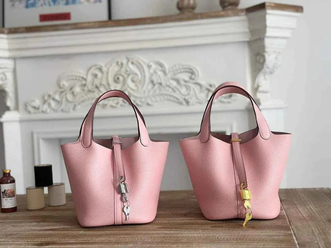 Hermès Picotin Lock 18 pocket bag Togo Leather H935100 pink