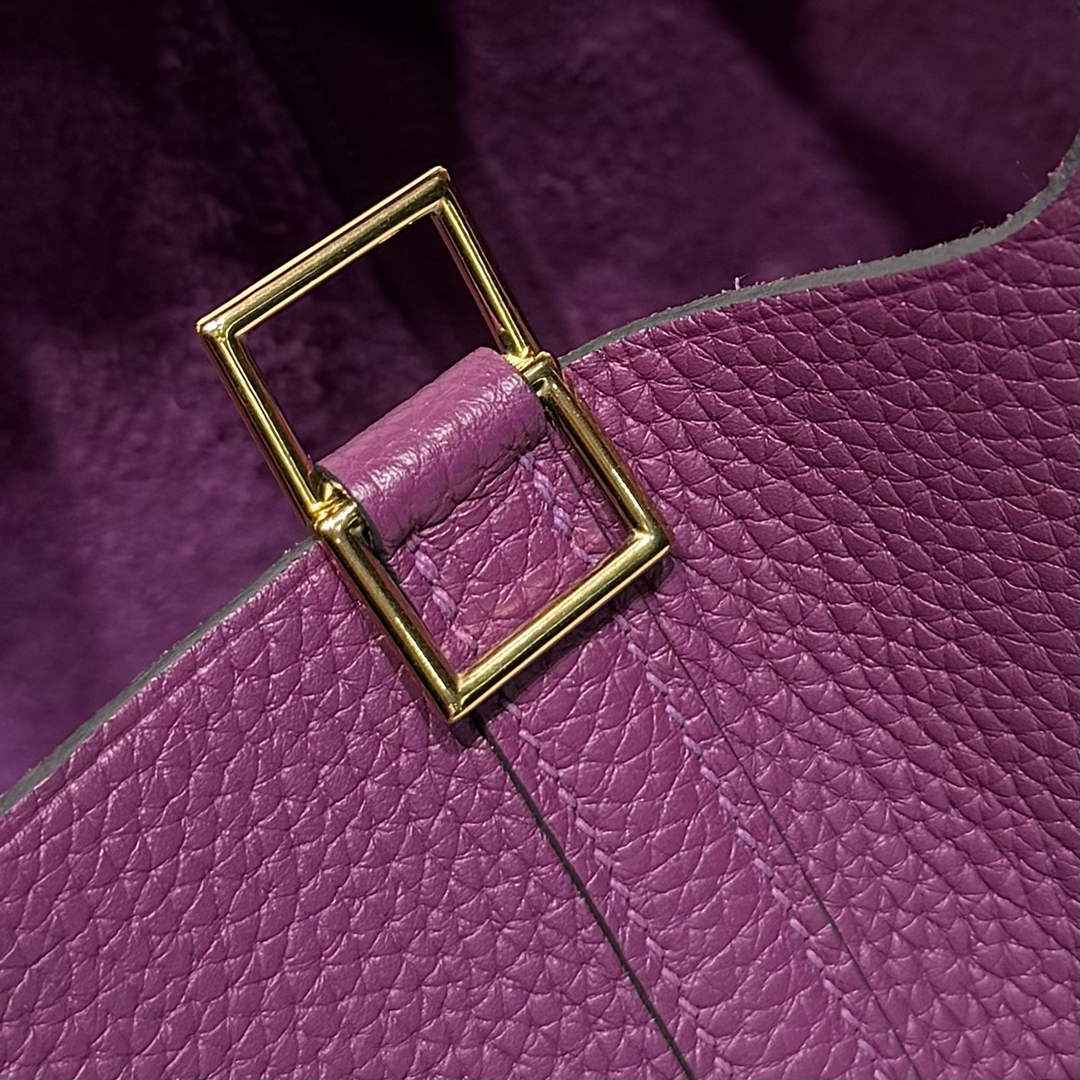 Hermès Picotin Lock 18 pocket bag Togo Leather Purple H9352008