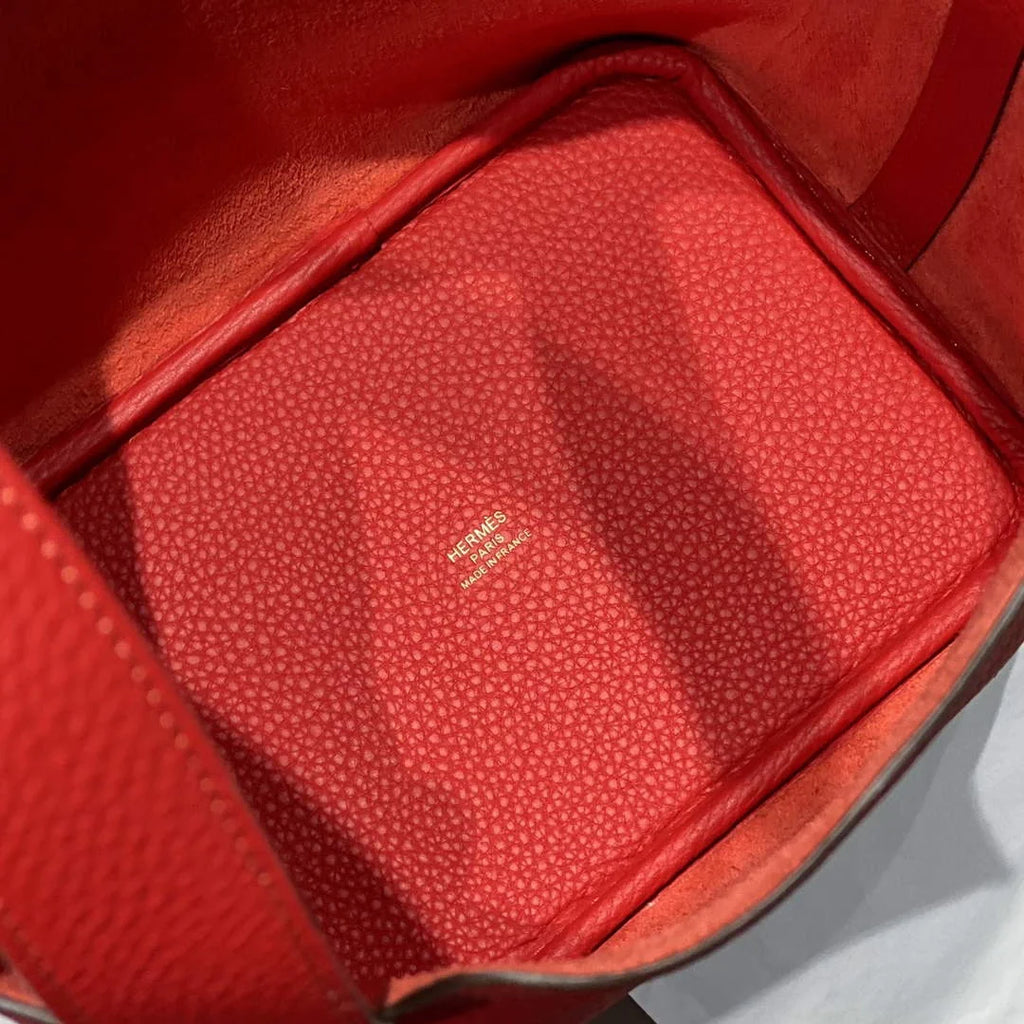 Hermès Picotin Lock 18 pocket bag Togo Leather Red H9352008