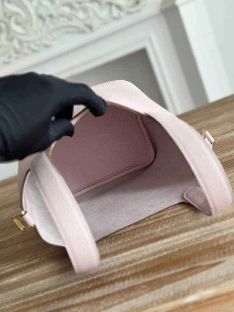 Hermès Picotin Lock 18 pocket bag Togo Leather Light Pink H9352003