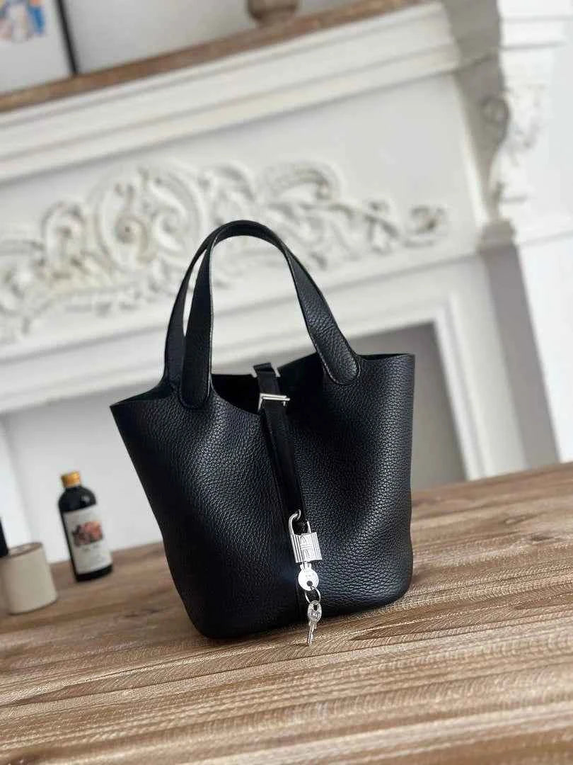 Hermès Picotin Lock 18 pocket bag Togo Leather H935100 black