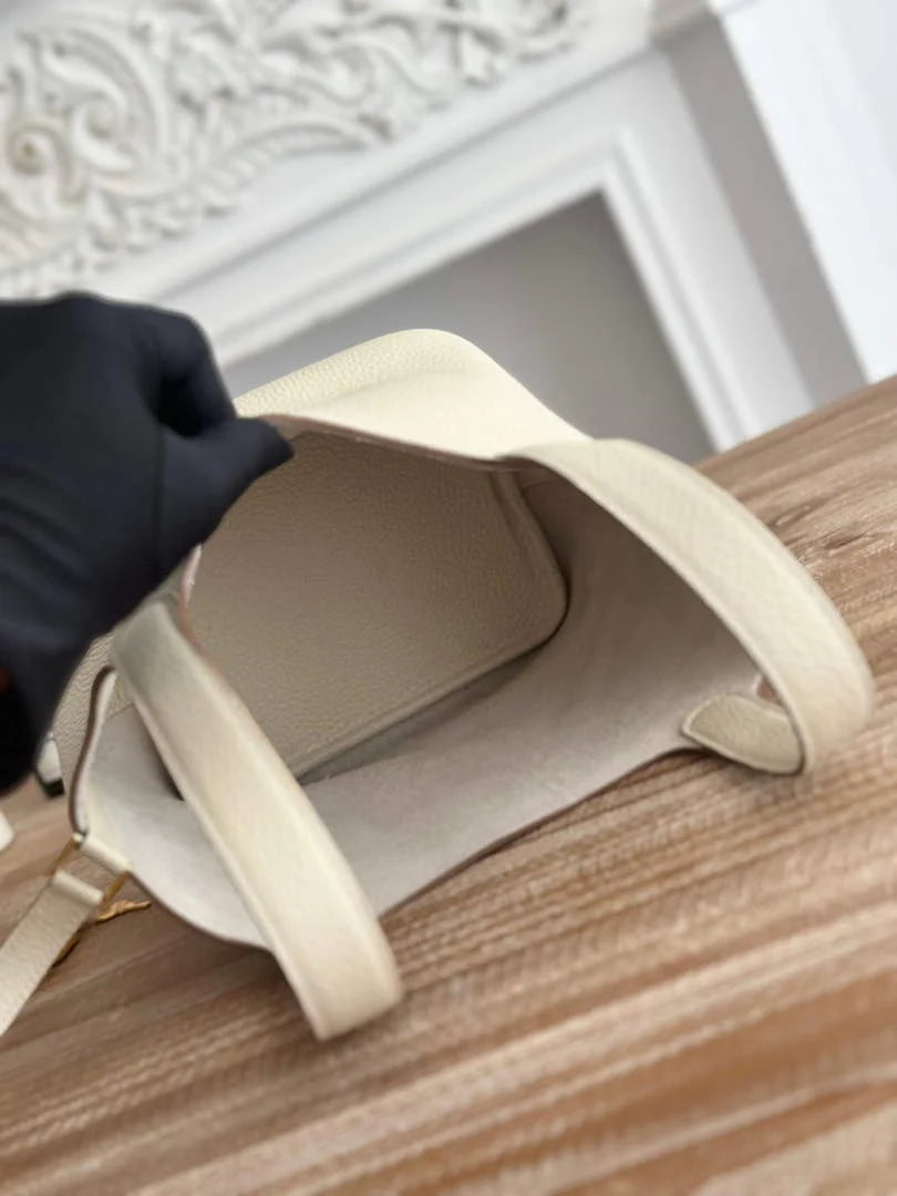Hermès Picotin Lock 18 pocket bag Togo Leather H935100 beige