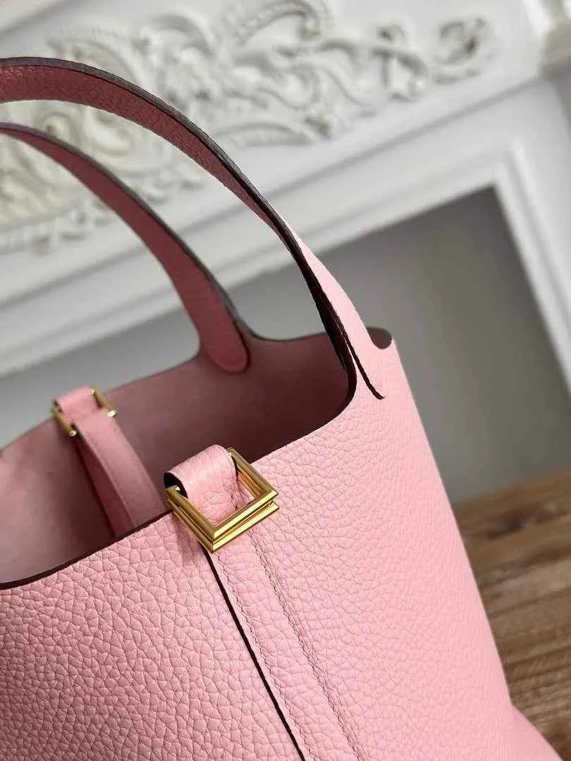 Hermès Picotin Lock 18 pocket bag Togo Leather H935100 pink