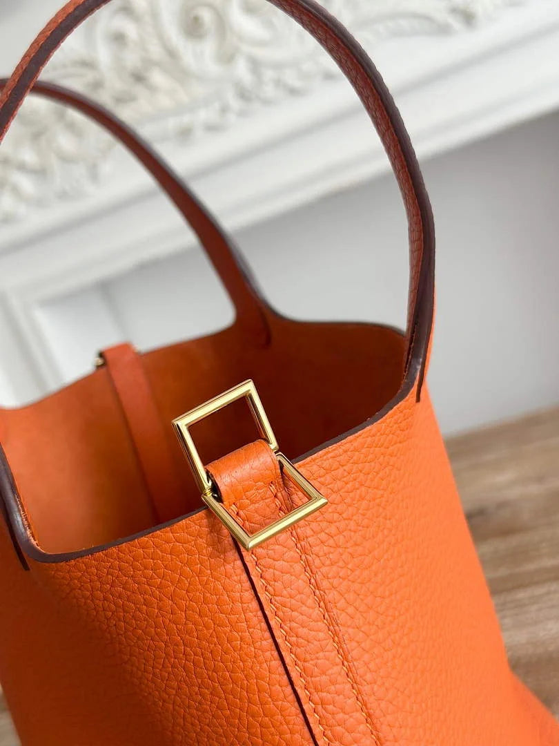 Hermès Picotin Lock 18 pocket bag Togo Leather H935100 orange