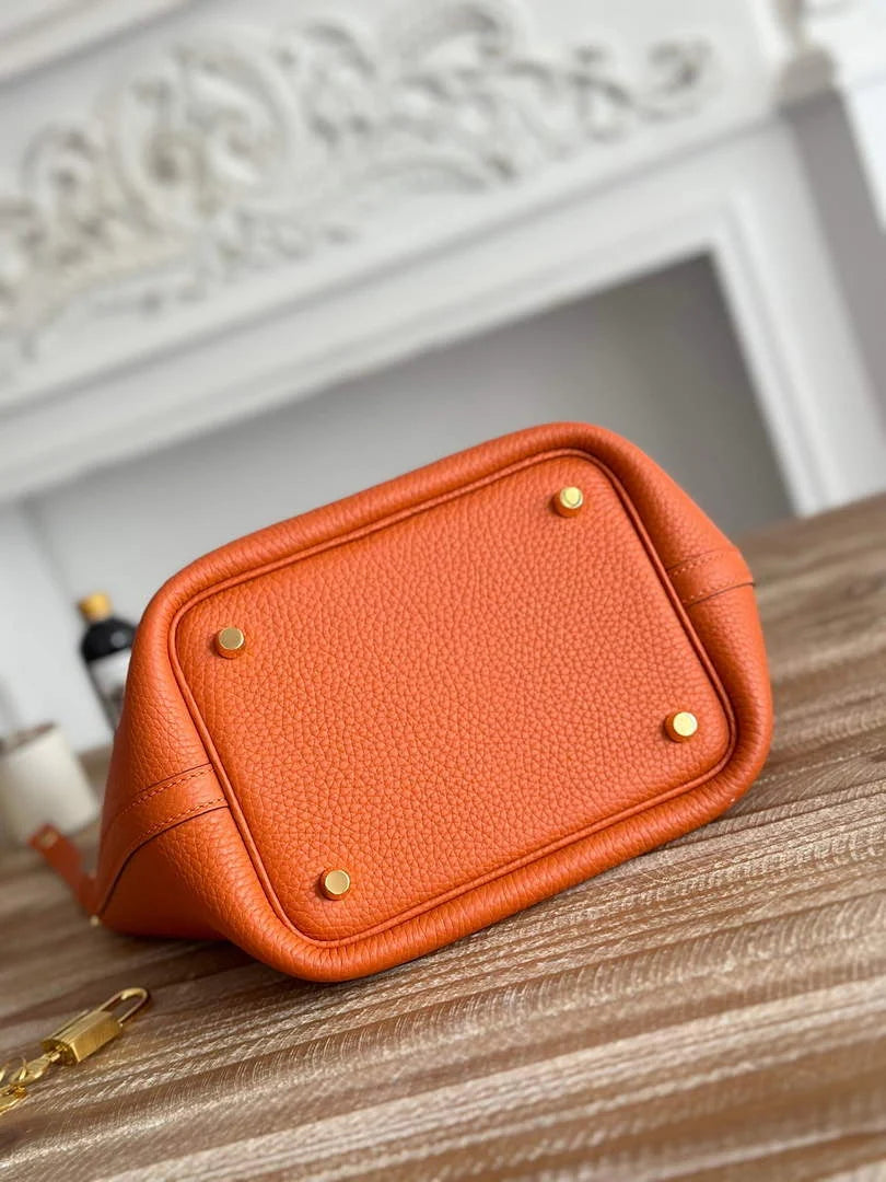Hermès Picotin Lock 18 pocket bag Togo Leather H935100 orange
