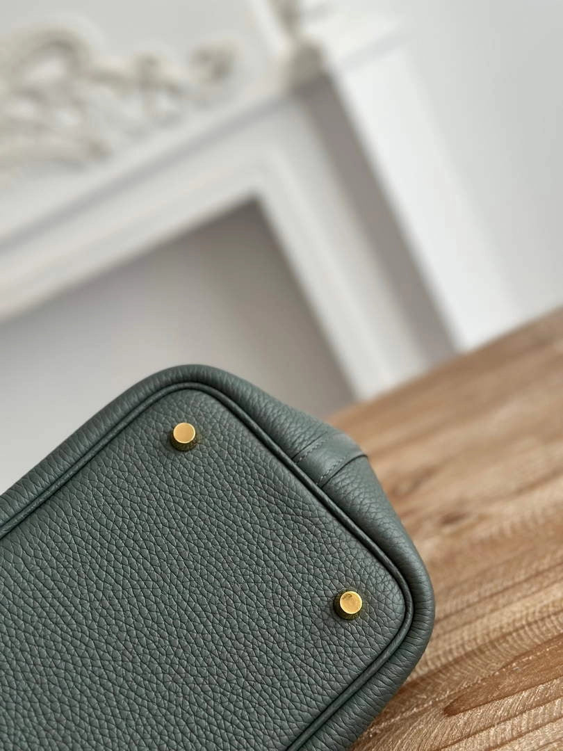 Hermès Picotin Lock 18 pocket bag Togo Leather dark green H9352001