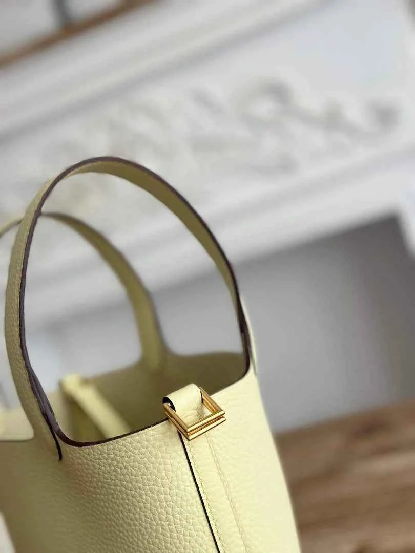 Hermès Picotin Lock 18 pocket bag Togo Leather H935100 light yellow
