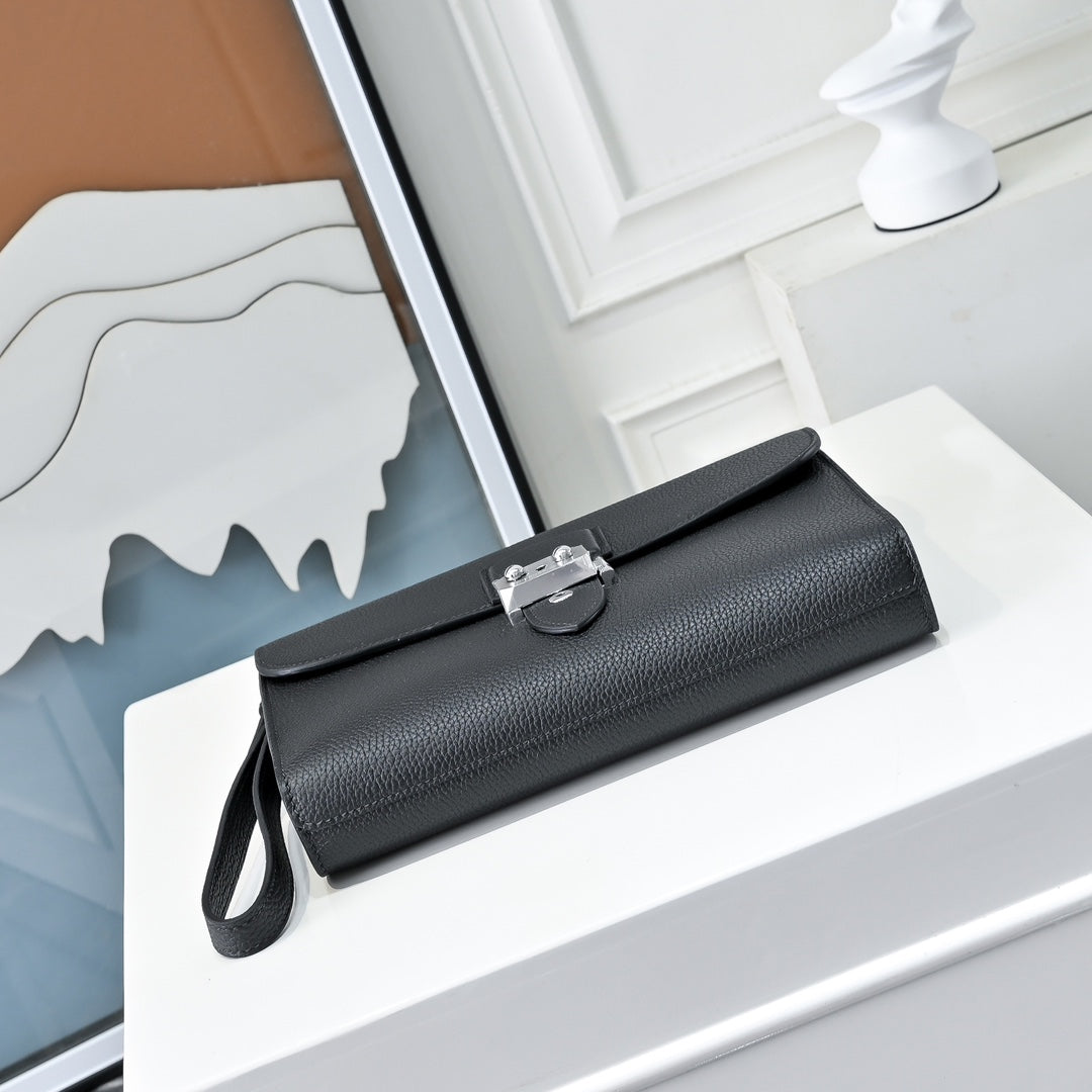Hermès Sac a Depeches 24 – Togo Calfskin Black - Default Title - View 4