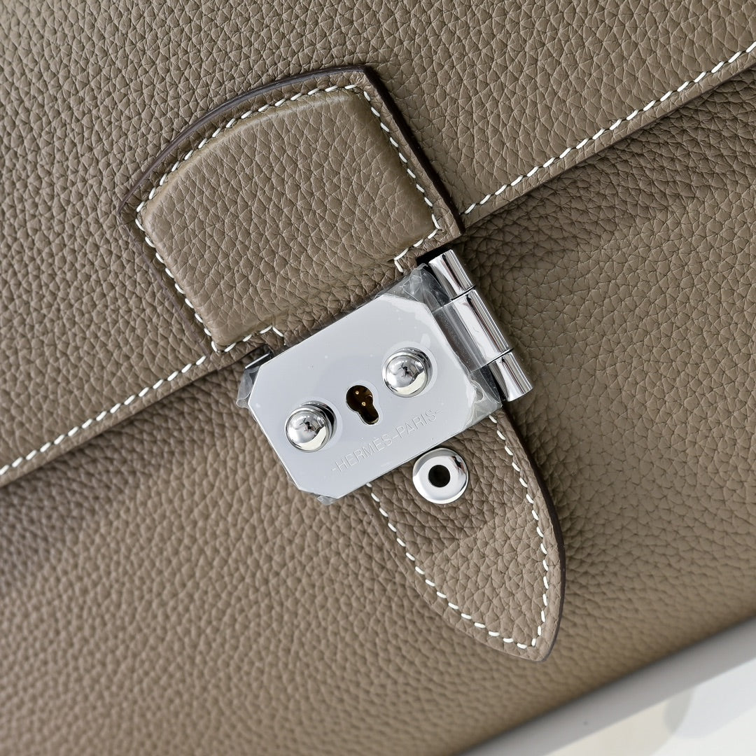 Hermès Sac a Depeches 24 – Togo Calfskin Gray - Default Title - View 5