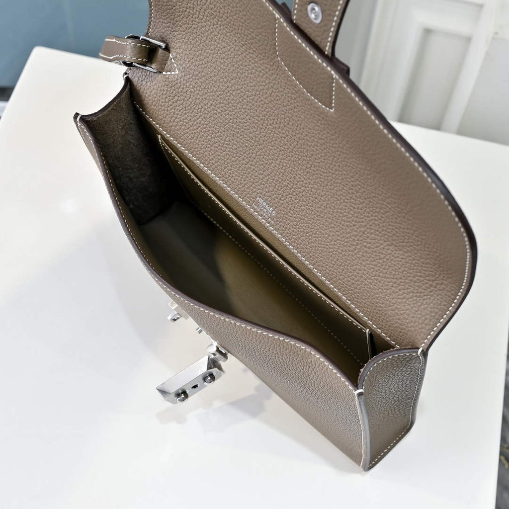 Hermès Sac a Depeches 24 – Togo Calfskin Gray - Default Title - View 9