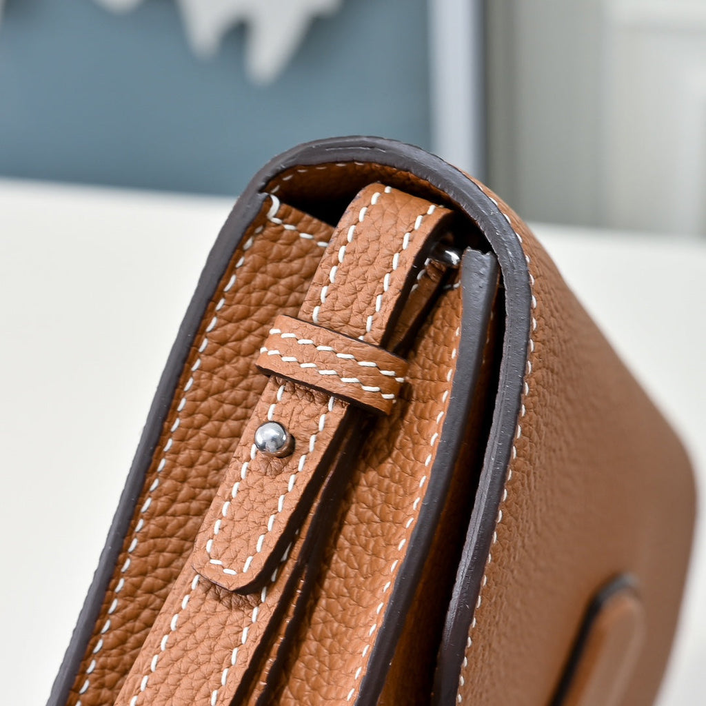 Hermès Sac a Depeches 24 – Togo Calfskin Brown - Default Title - View 5