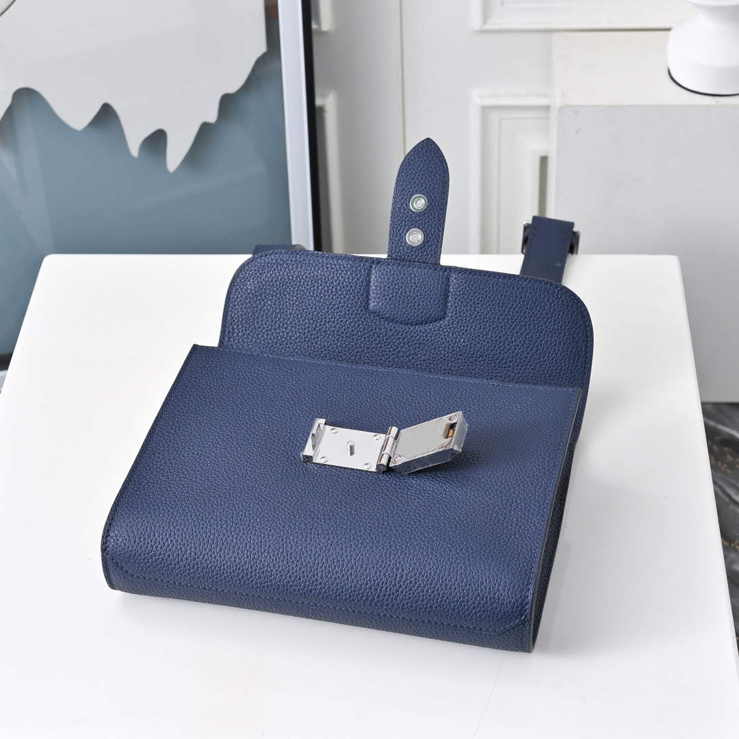 Small Size – Hermès Sac Dépêche 21 Bag – Navy Epsom Calfskin