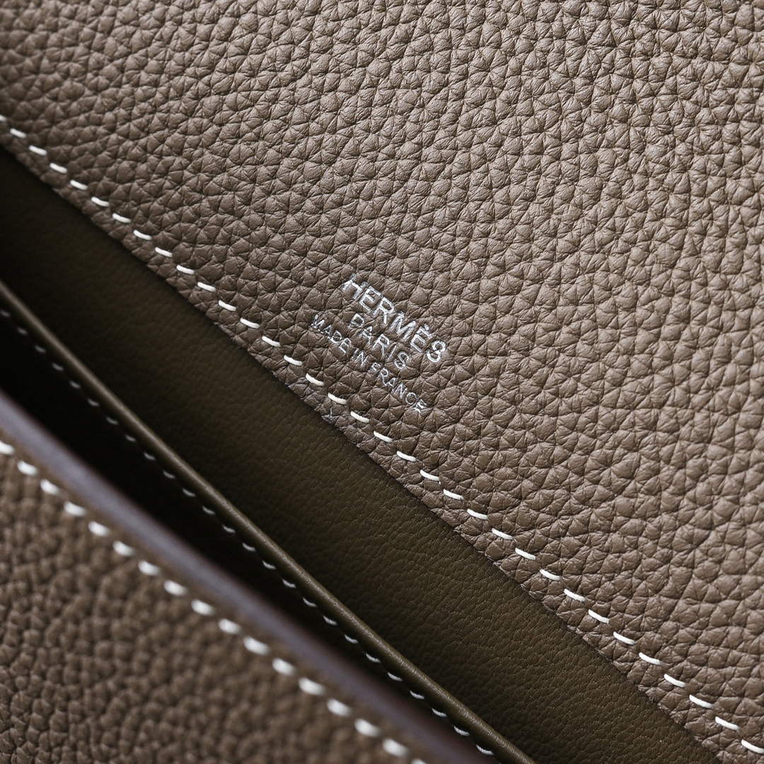 Hermès Sac Dépêche 21 – Gray & Silver Hardware – Epsom Calfskin