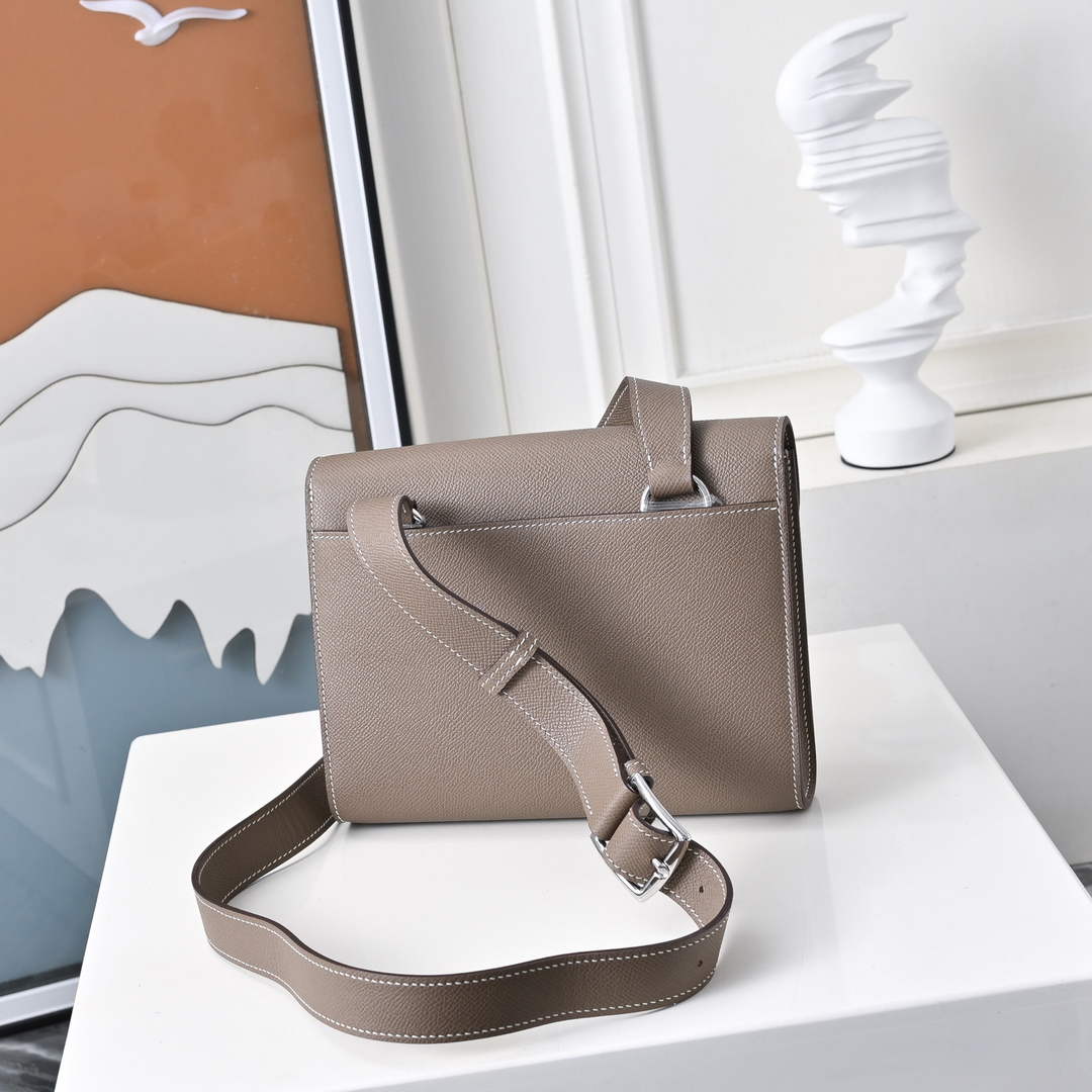Hermès | Sac Dépêche 21 | Epsom Calfskin | Gray | Handbag