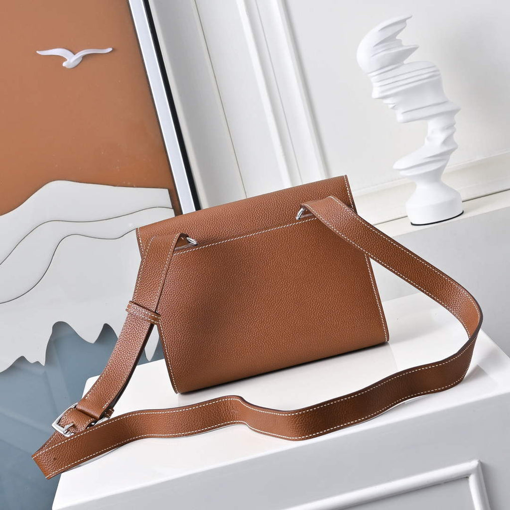 Hermès Sac à Dépêches 21 – Secure Lockable Flap – Brown Epsom Calfskin