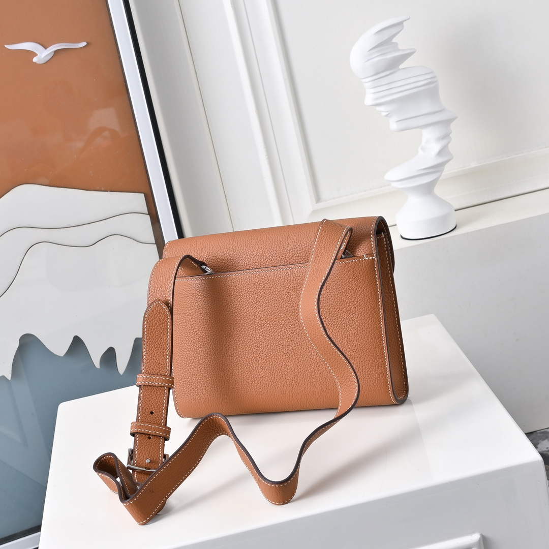 Hermès Sac Dépêche 21 Tan Epsom – The Perfect Gift for Hermès Lovers