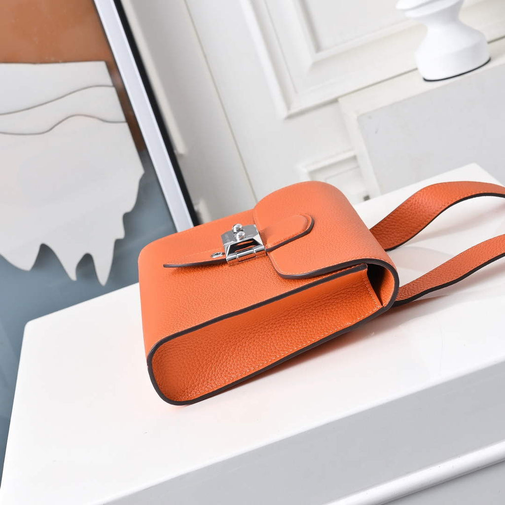 Hermès Sac Dépêche 21 – Looped Handle & Lockable Clasp – Orange Epsom Calfskin