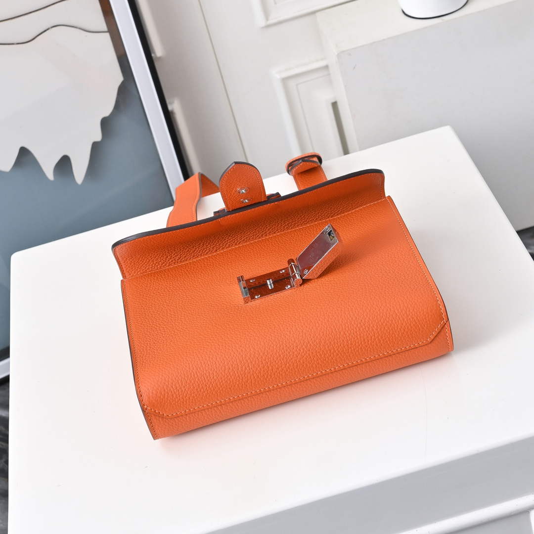 Hermès Sac Dépêche 21 – Looped Handle & Lockable Clasp – Orange Epsom Calfskin