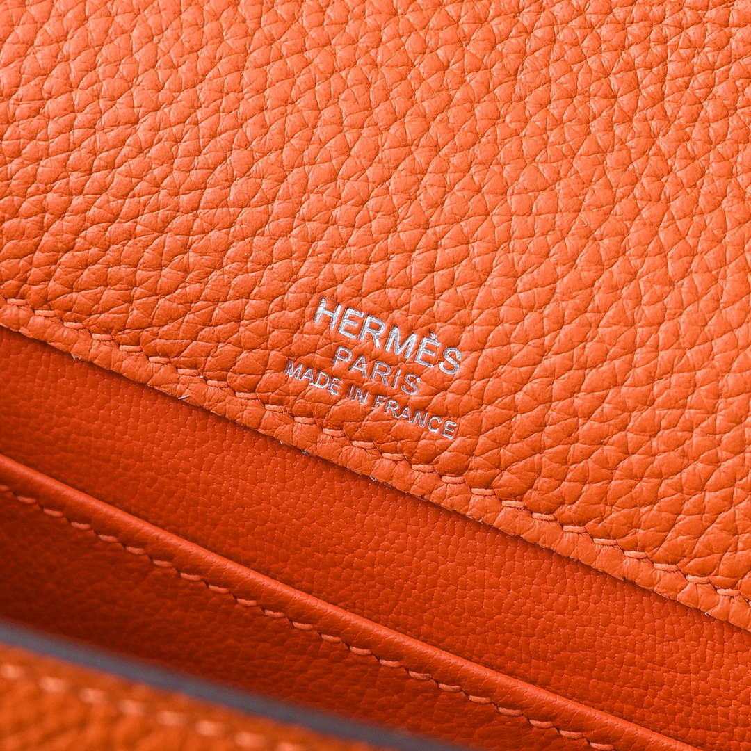 Hermès Sac Dépêche 21 – Looped Handle & Lockable Clasp – Orange Epsom Calfskin