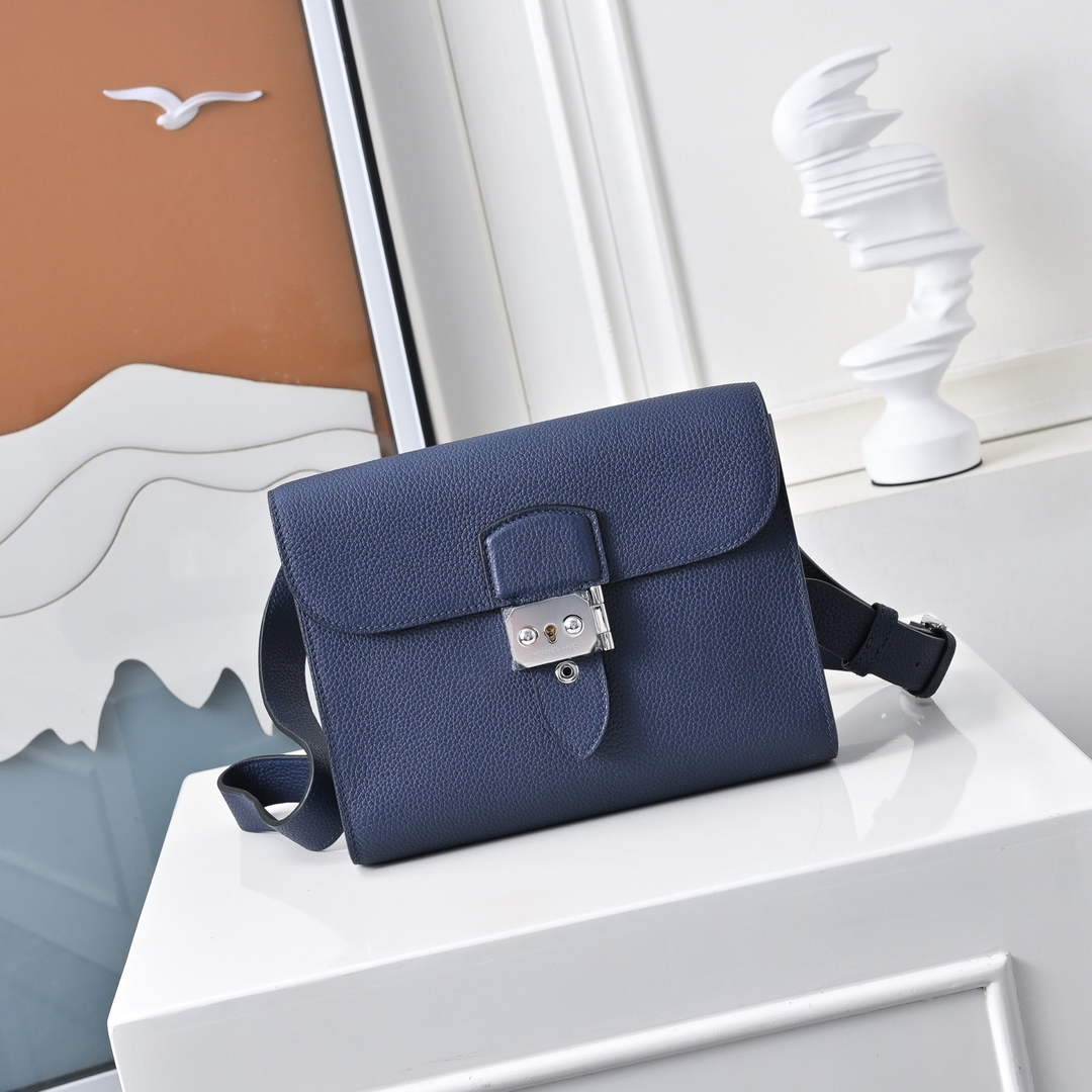 Small Size – Hermès Sac Dépêche 21 Bag – Navy Epsom Calfskin