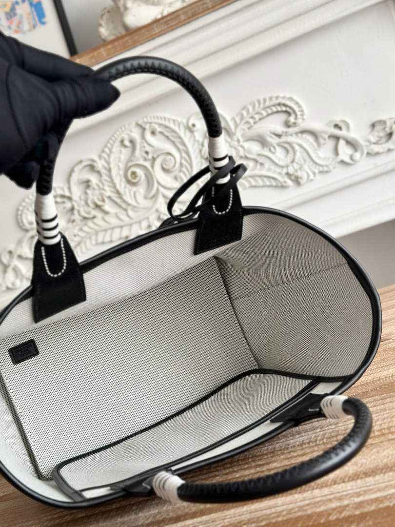 Hermes Steeple 25 bag H266720