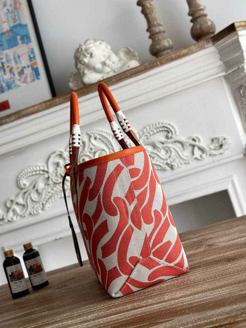 Hermes Steeple 28 bag H266710