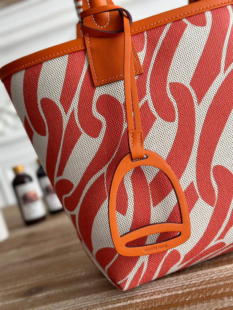 Hermes Steeple 28 bag H266710