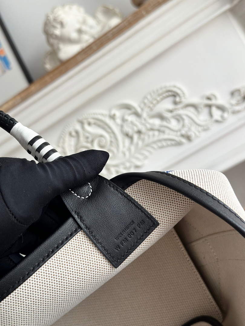 Hermes Steeple 28 bag H266715