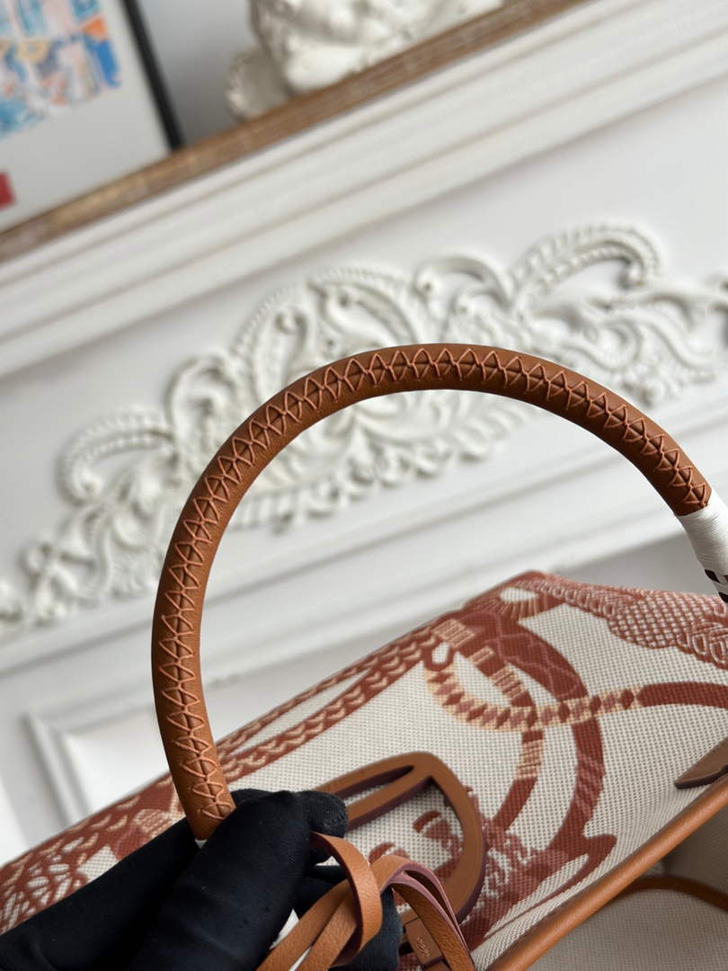 Hermes Steeple 28 bag H266717