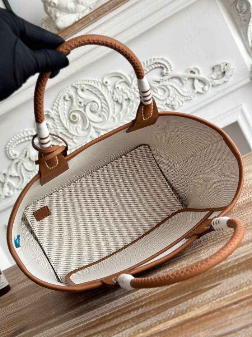 Hermes Steeple 28 bag H266717