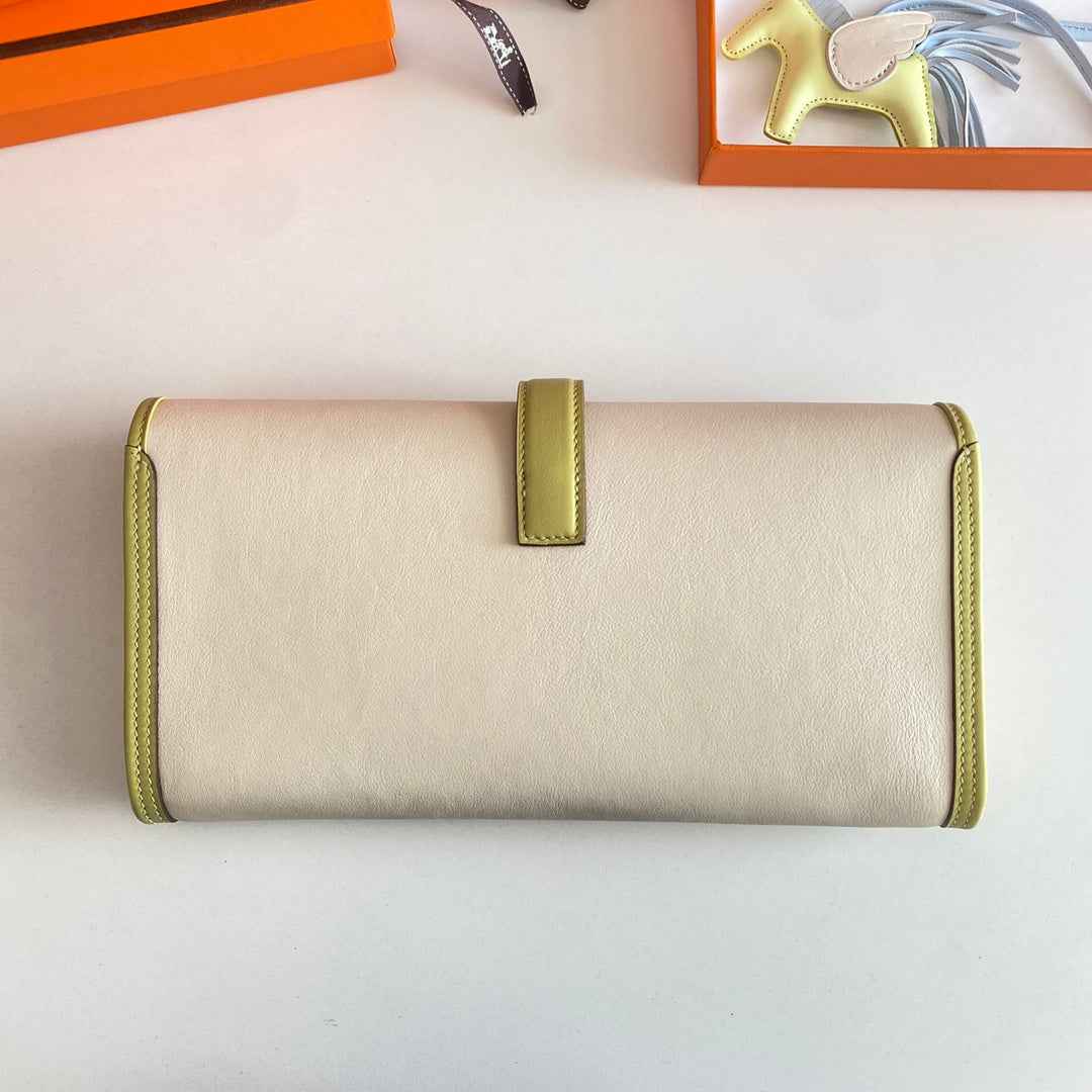 Hermes Wallet Clutch Swift Leather 29cm In Beige Green