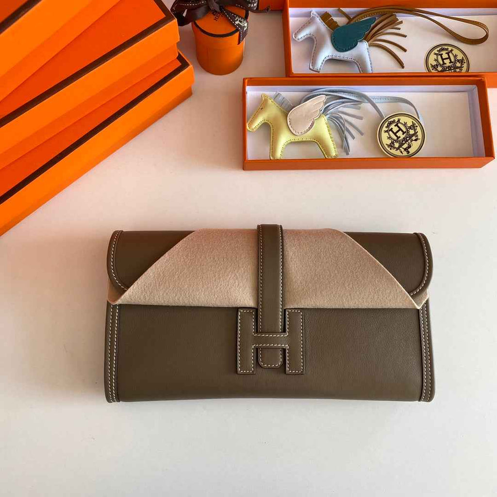 Hermes Wallet Clutch Swift Leather 29cm In Gray