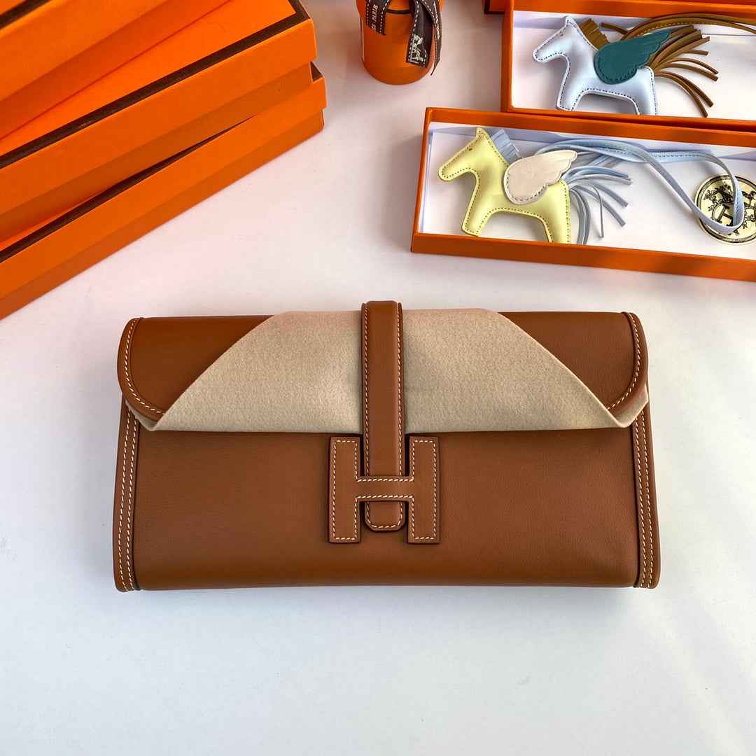 Hermes Wallet Clutch Swift Leather 29cm In Light Brown